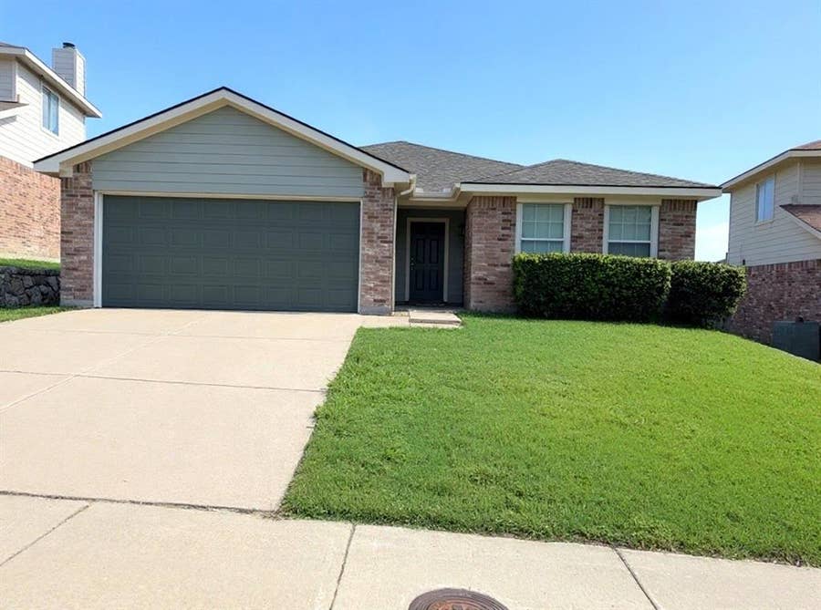 Property photo for 1633 Duet Drive, Dallas, TX