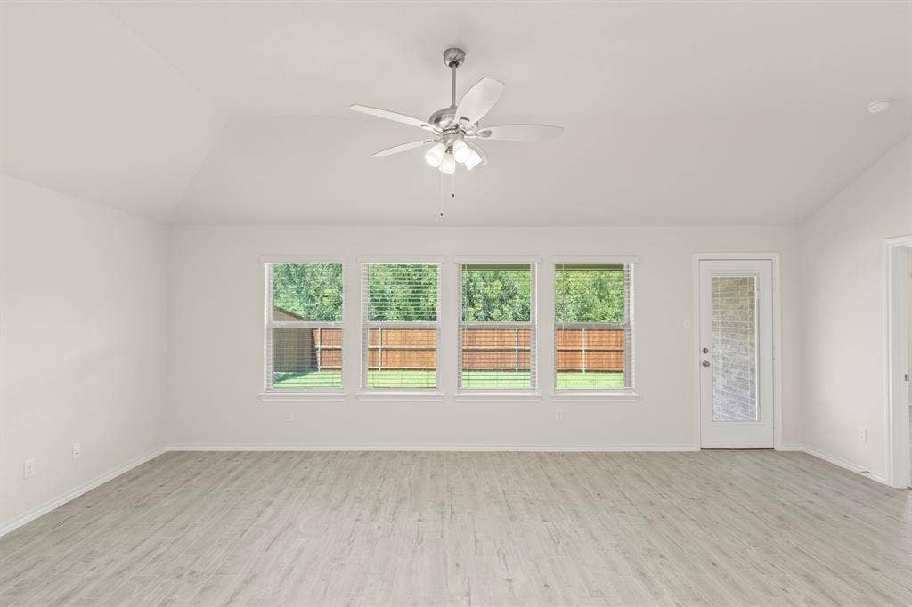 1704 Quapaw Trail, Mesquite, TX 75149 16. 1704 Quapaw - Family