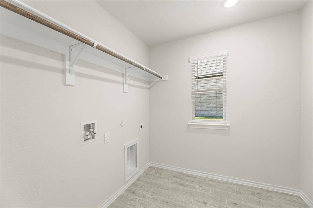 1704 Quapaw Trail, Mesquite, TX 75149 07. 1704 Quapaw - Utility