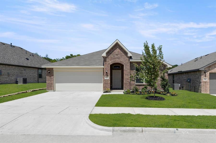 Property photo for 1704 Quapaw Trail, Mesquite, TX