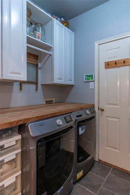8008 Case Drive, Plano, TX 75025 laundry room with built ins