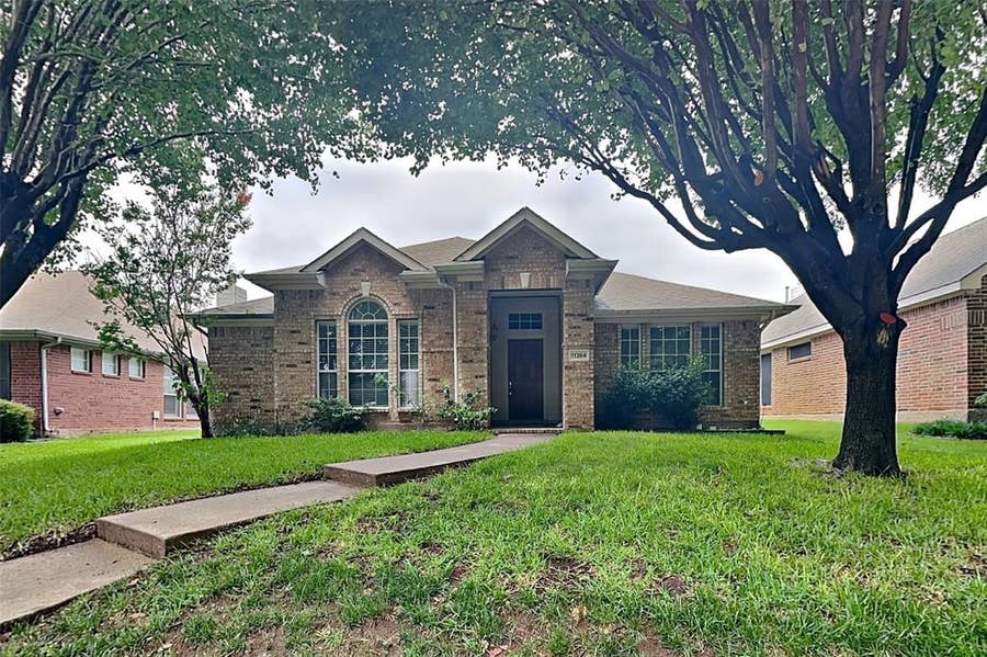 Property photo for 11364 Lockshire Drive, Frisco, TX