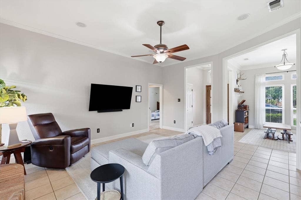 5936 Sundown Drive, Watauga, TX 76148 5936 Sundown Drive, Watauga, TX 76148