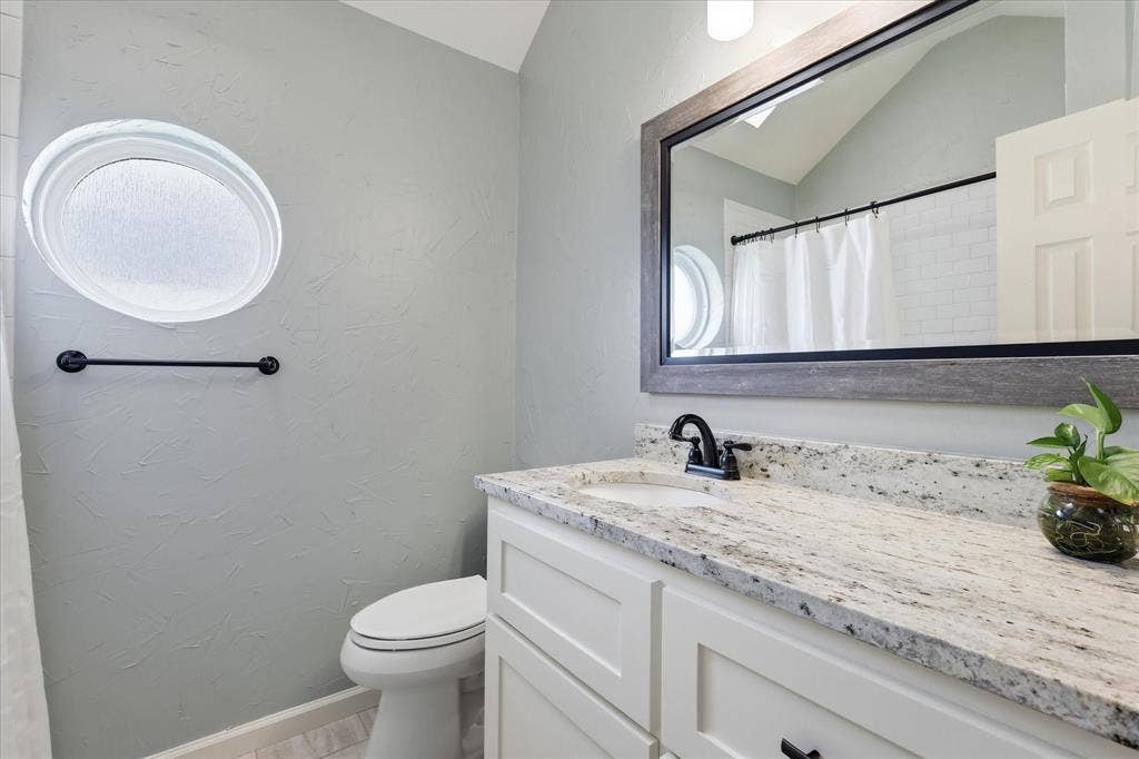 5936 Sundown Drive, Watauga, TX 76148 5936 Sundown Drive, Watauga, TX 76148