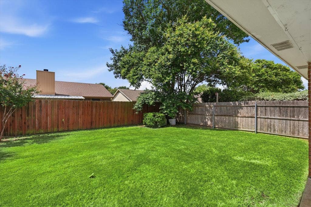 5936 Sundown Drive, Watauga, TX 76148 5936 Sundown Drive, Watauga, TX 76148