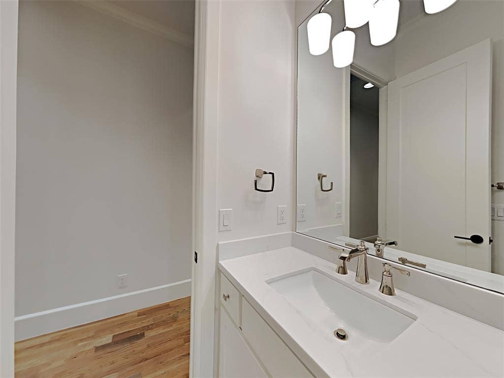 4417 Emerson Avenue, University Park, TX 75205 4417 Emerson Avenue, University Park, TX 75205