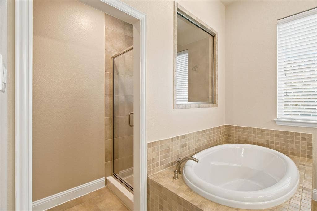 221 Sunrise, Argyle, TX 76226
