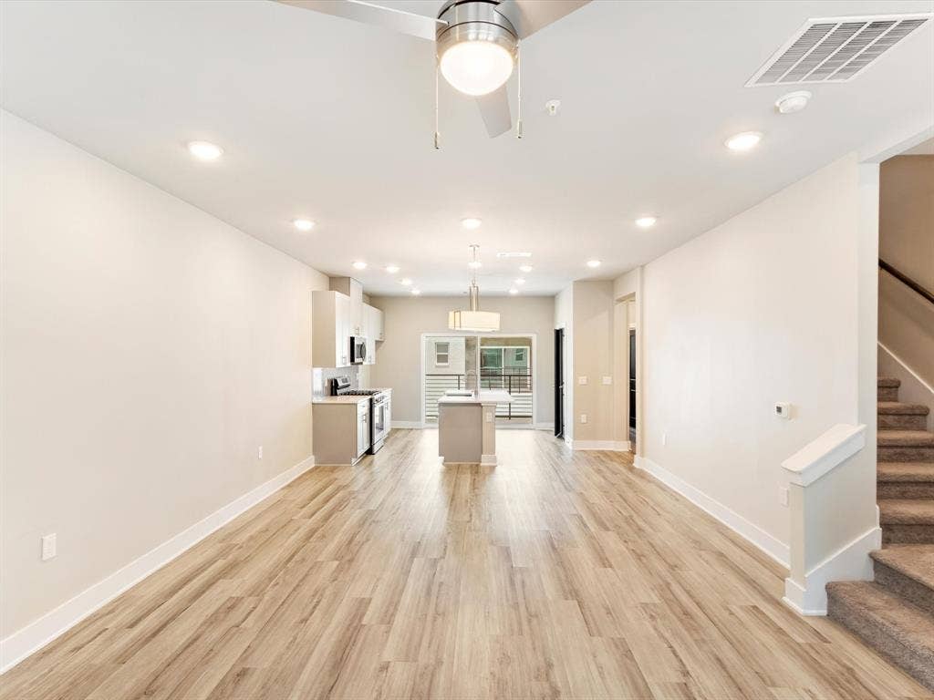3349 Wynwood Drive, Plano, TX 75074 3349 Wynwood Drive, Plano, TX 75074