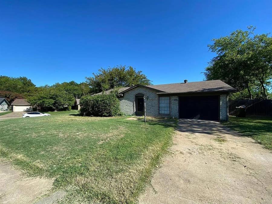 Property photo for 3501 Gatewood Lane, Plano, TX