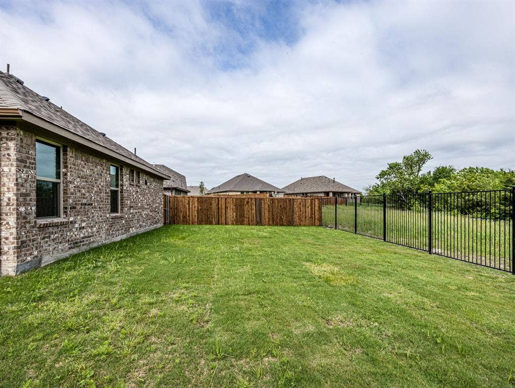 1516 Elizabeth Street, Anna, TX 75409
