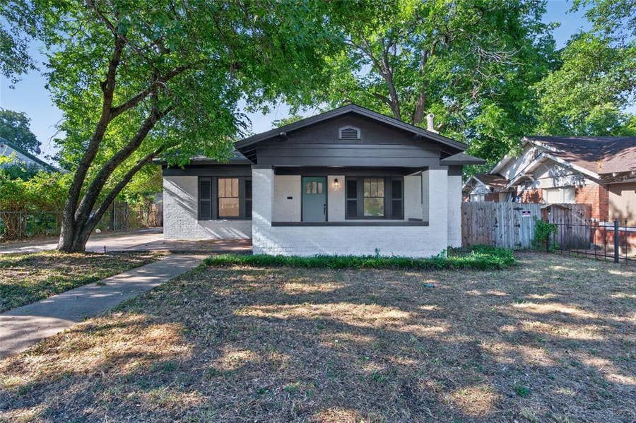 Property photo for 3410 Meadowbrook Drive, Fort Worth, TX