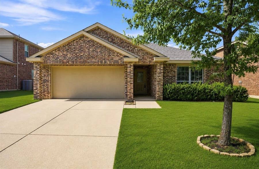 Property photo for 402 Fountain View Lane, Josephine, TX