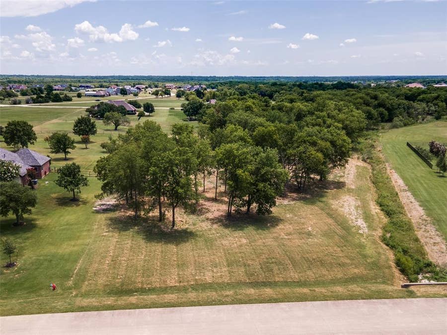 Property photo for 333 Hidden Pass, Royse City, TX
