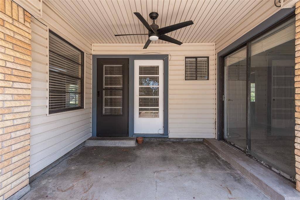 Covered patio