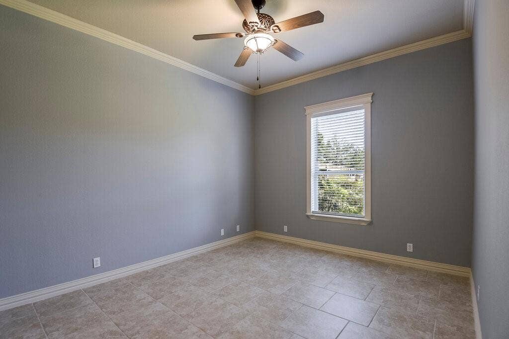 1320 N Creek Circle, Waxahachie, TX 75165 1320 N Creek Circle, Waxahachie, TX 75165