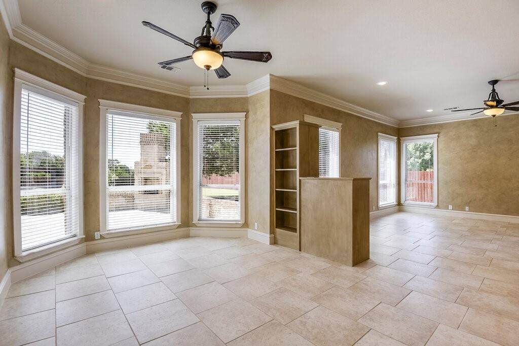1320 N Creek Circle, Waxahachie, TX 75165 1320 N Creek Circle, Waxahachie, TX 75165