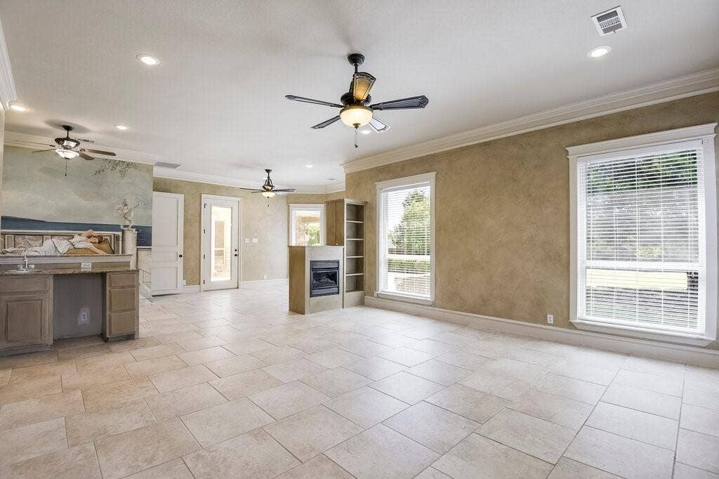1320 N Creek Circle, Waxahachie, TX 75165 1320 N Creek Circle, Waxahachie, TX 75165