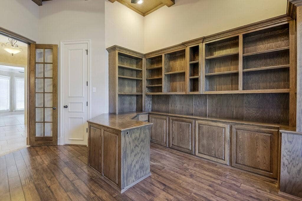 1320 N Creek Circle, Waxahachie, TX 75165 1320 N Creek Circle, Waxahachie, TX 75165