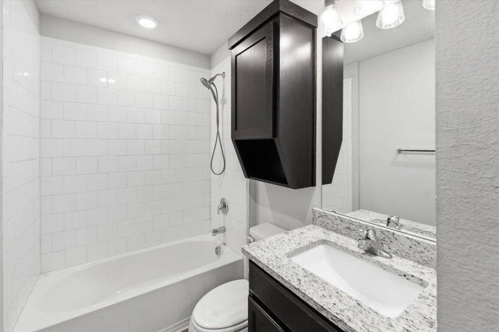 7009 Llano Drive, China Spring, TX 76633 7009 Llano Drive, China Spring, TX 76633