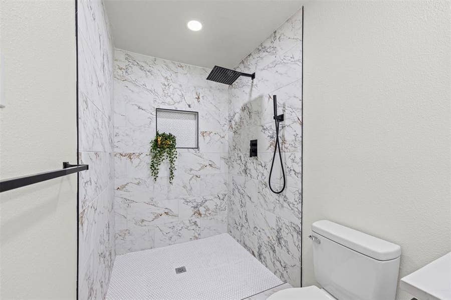 Property photo for 7000 Overhill Road, Fort Worth, TX
