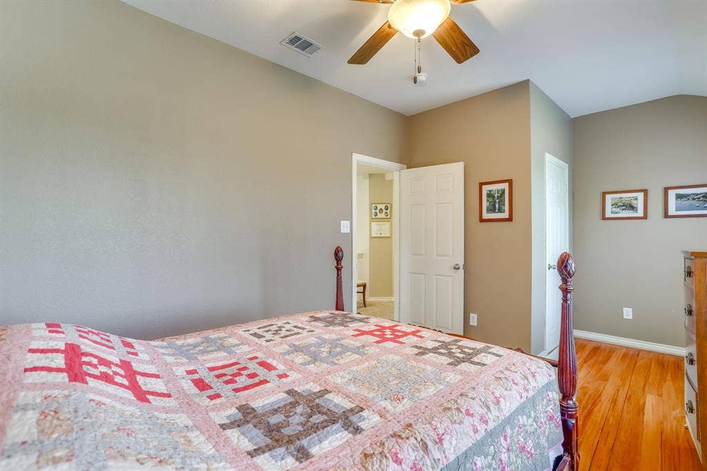 613 Cessna Court, Saginaw, TX 76179 Bedroom 2