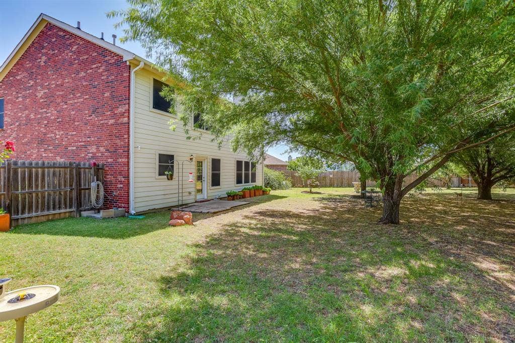 613 Cessna Court, Saginaw, TX 76179 613 Cessna Court, Saginaw, TX 76179