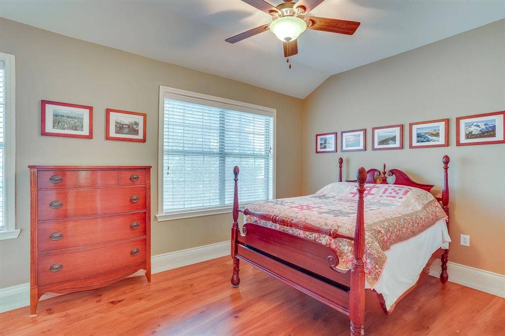 613 Cessna Court, Saginaw, TX 76179 Bedroom 2