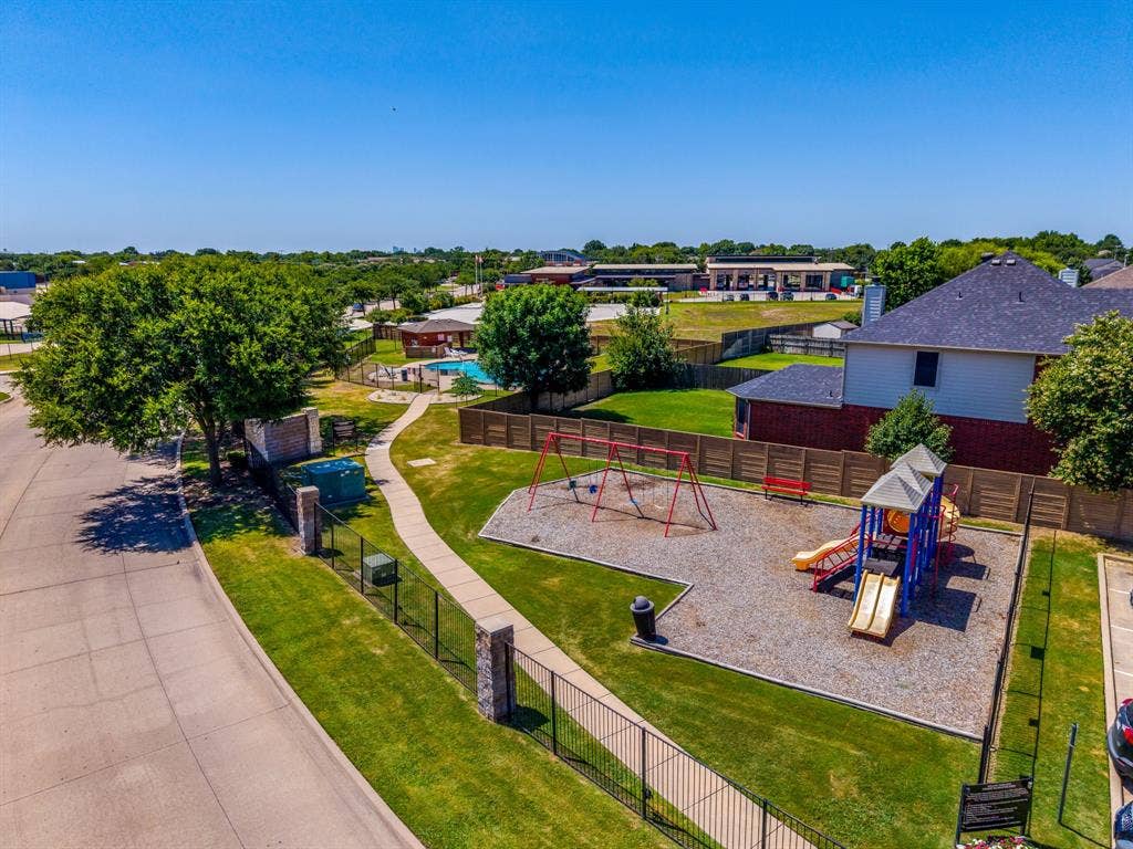 613 Cessna Court, Saginaw, TX 76179 Community Playground