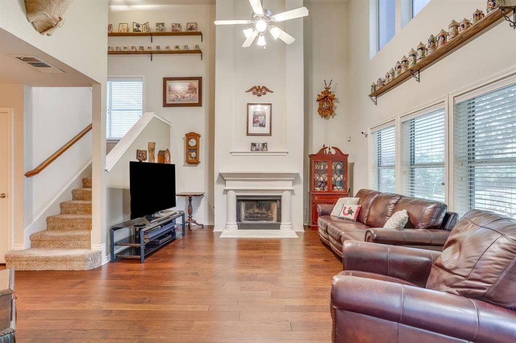 613 Cessna Court, Saginaw, TX 76179 Vaulted ceiling, gorgeous wood floors throughout and lots of natural light