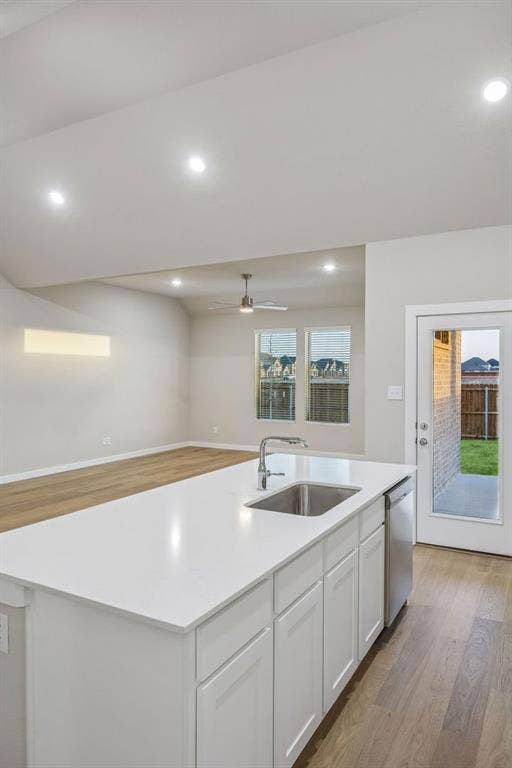 1860 Balfour Bend, Forney, TX 75126 Kitchen in the Wimbledon home plan by Trophy Signature Homes – REPRESENTATIVE PHOTO