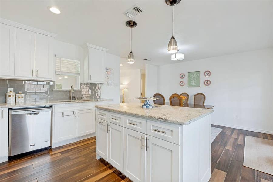 Property photo for 6509 E Lovers Lane, Dallas, TX