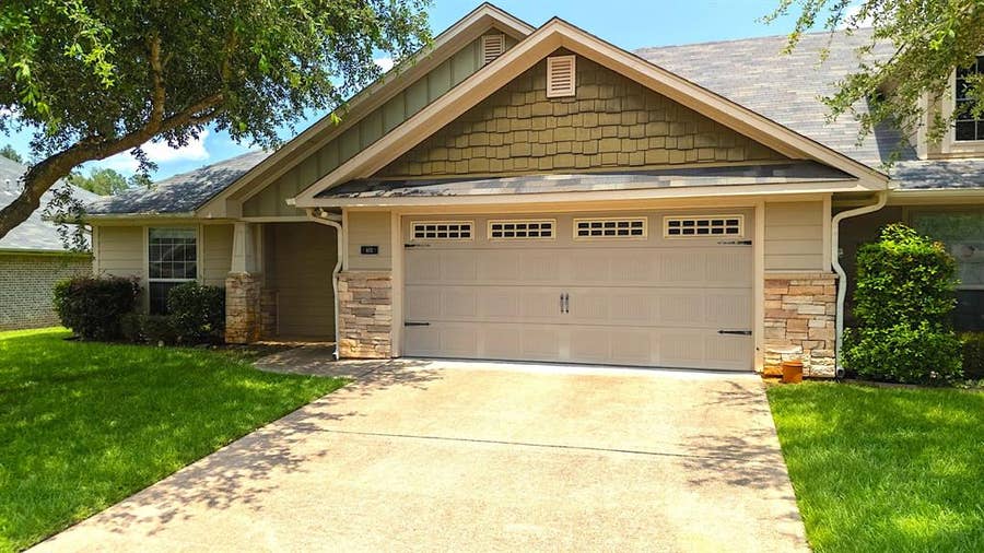 Property photo for 421 W Cumberland Road, #601, Tyler, TX