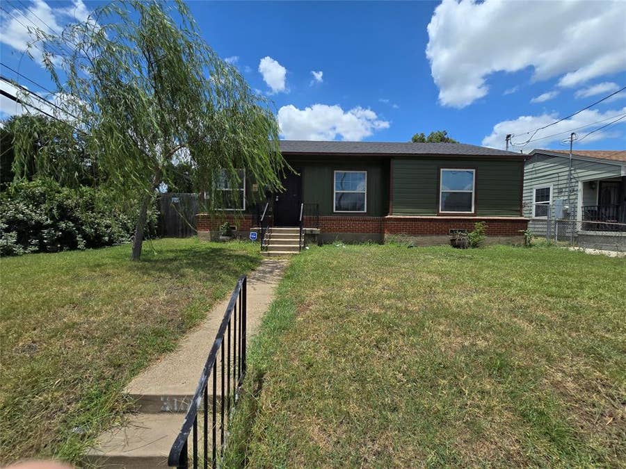 Property photo for 3103 Elsie Faye Heggins Street, Dallas, TX