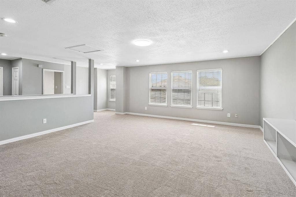 503 Angela Lane, Euless, TX 76039 Game Room / Flex Space
