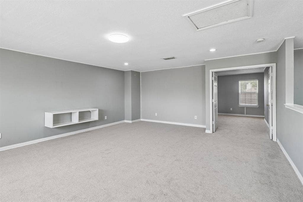 503 Angela Lane, Euless, TX 76039 Game Room / Flex Space