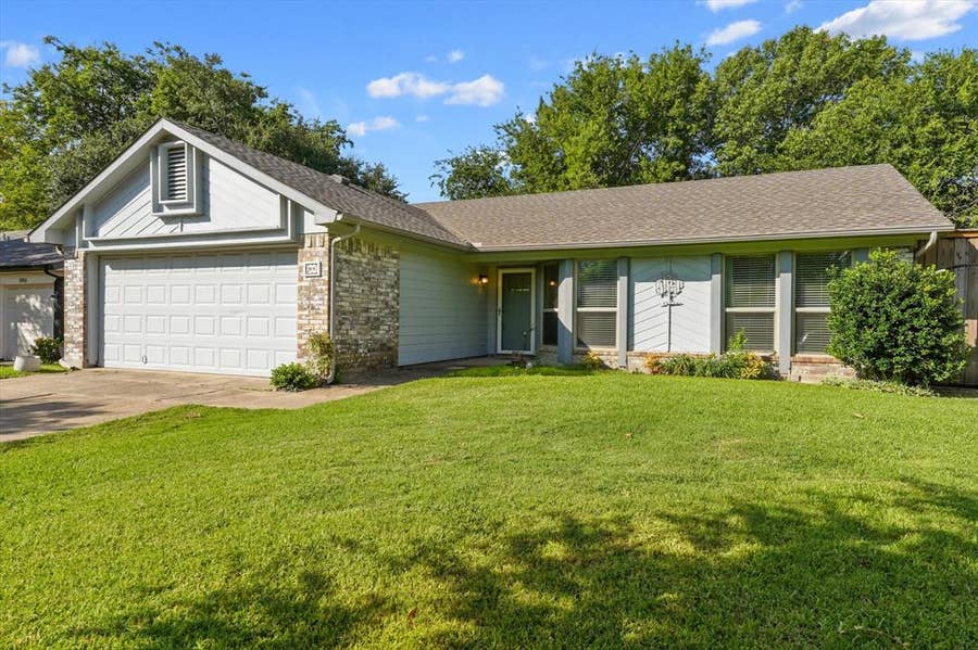 Property photo for 207 Mapleridge Drive, Rockwall, TX