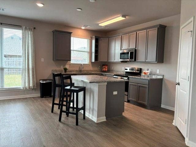4053 Centerfire Road, Waco, TX 76705 Vinyl plank flooring in traffic areas