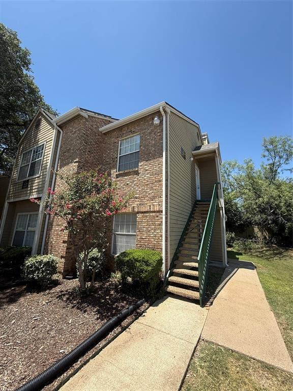 Property photo for 4103 Esters Road, #208, Irving, TX