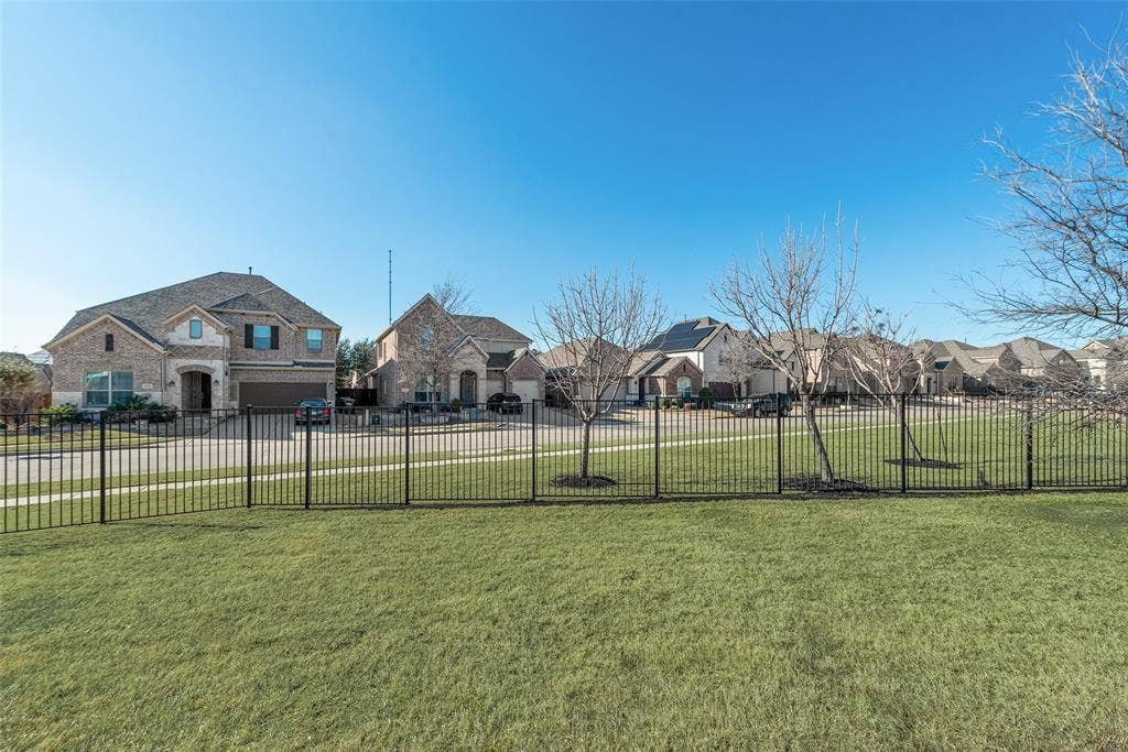 4420 Avenida Lane, McKinney, TX 75070 4420 Avenida Lane, McKinney, TX 75070
