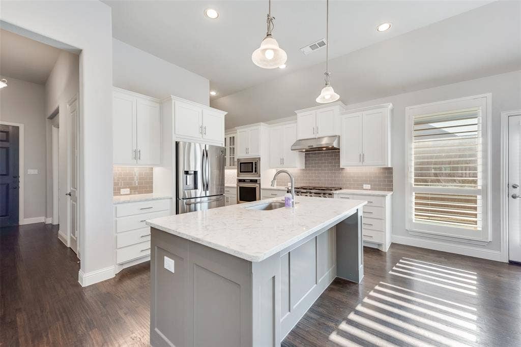 4420 Avenida Lane, McKinney, TX 75070 4420 Avenida Lane, McKinney, TX 75070