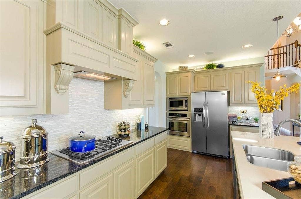 6105 Claridge Lane, Frisco, TX 75035 6105 Claridge Lane, Frisco, TX 75035