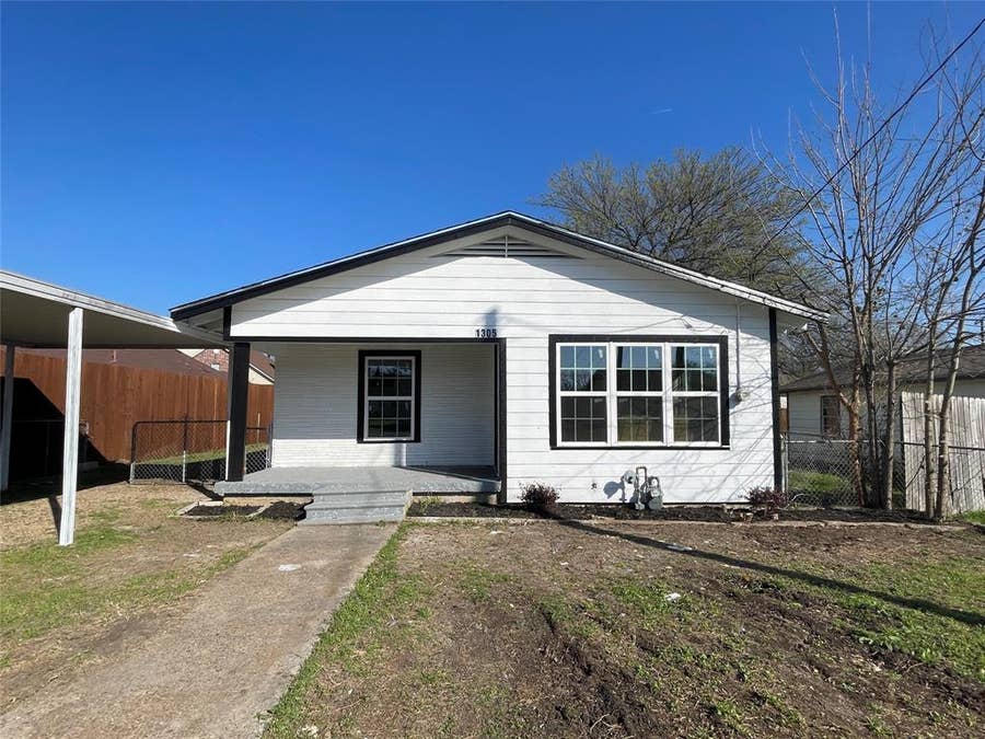 Property photo for 1305 Hobson Avenue, McKinney, TX
