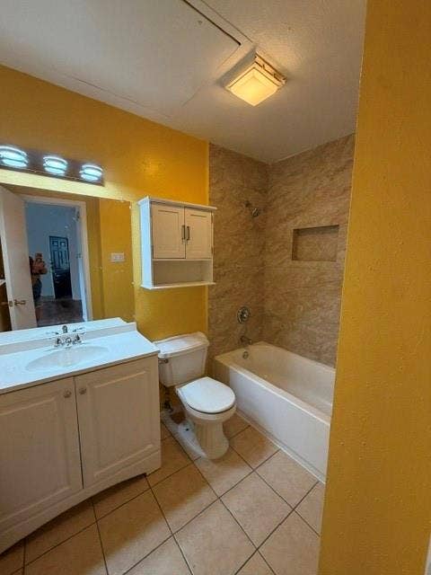 8601 Park Lane, #422, Dallas, TX 75231