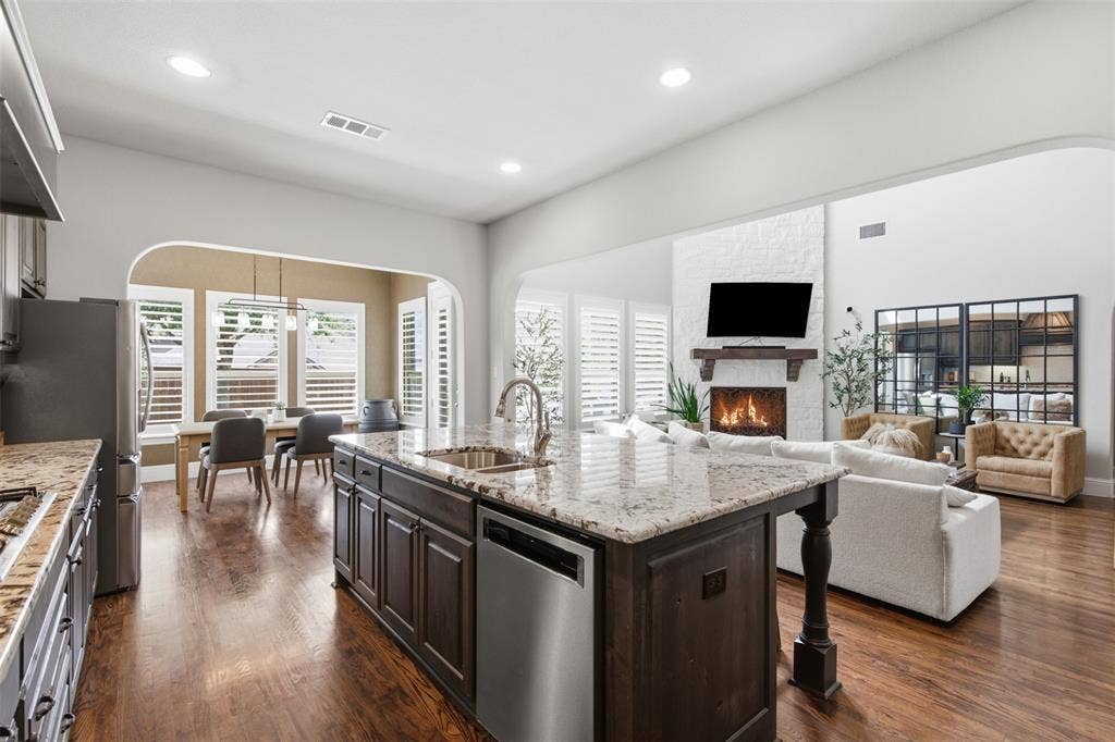 13830 Vera Cruz Road, Frisco, TX 75034 13830 Vera Cruz Road, Frisco, TX 75034