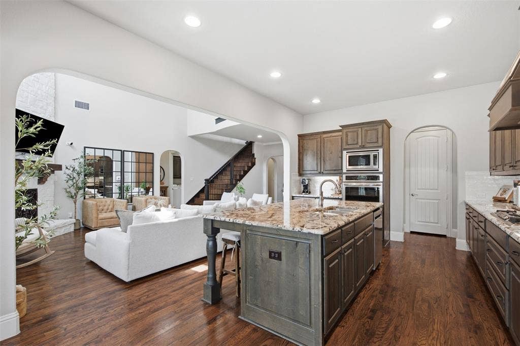 13830 Vera Cruz Road, Frisco, TX 75034 13830 Vera Cruz Road, Frisco, TX 75034
