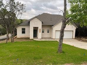 Property photo for 2611 Lakeridge Drive, Granbury, TX