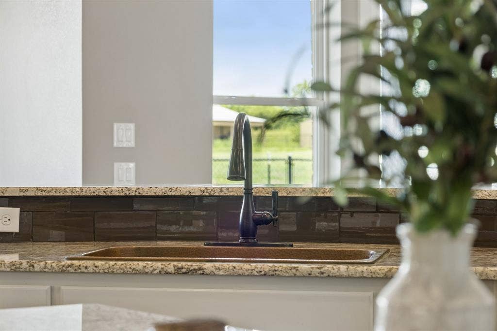 12961 County Road 574, Farmersville, TX 75442 Stunning Copper sink