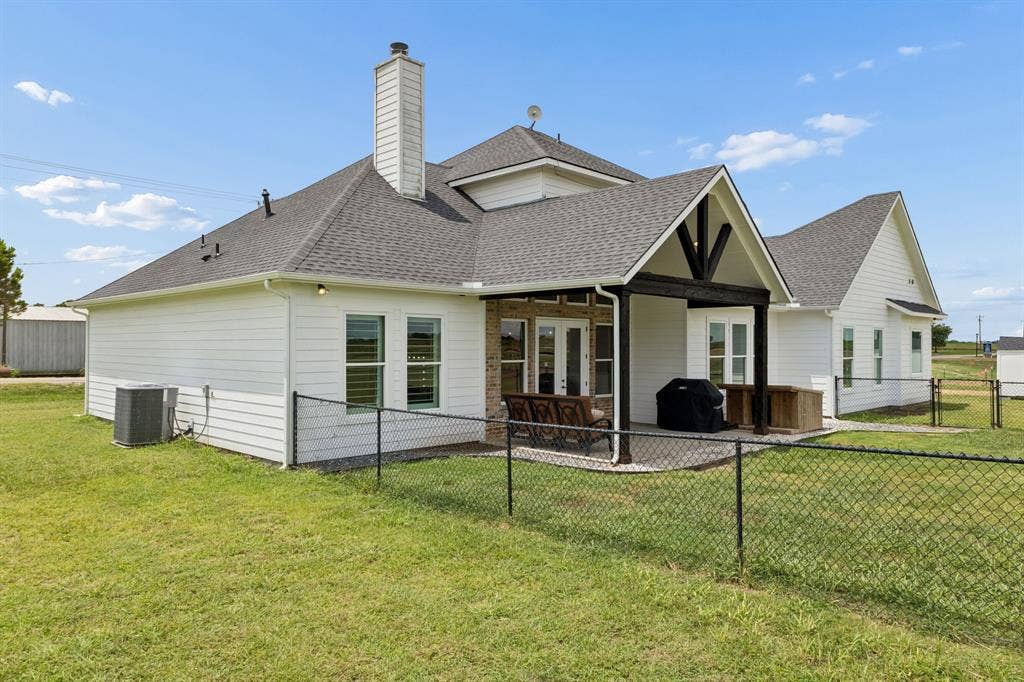 12961 County Road 574, Farmersville, TX 75442 12961 County Road 574, Farmersville, TX 75442