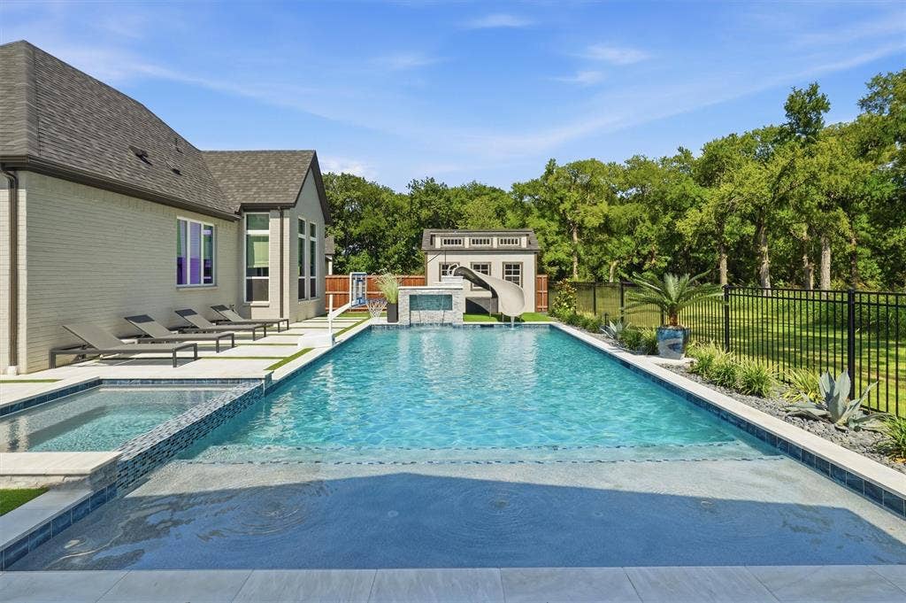 1813 Paxton Pass, McKinney, TX 75071 1813 Paxton Pass, McKinney, TX 75071