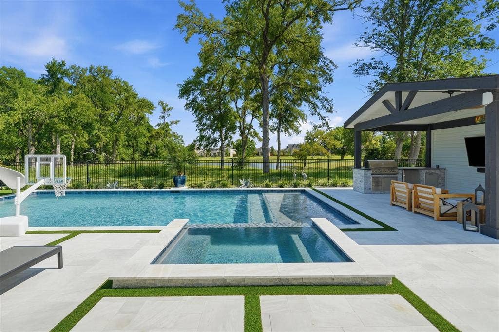 1813 Paxton Pass, McKinney, TX 75071 1813 Paxton Pass, McKinney, TX 75071